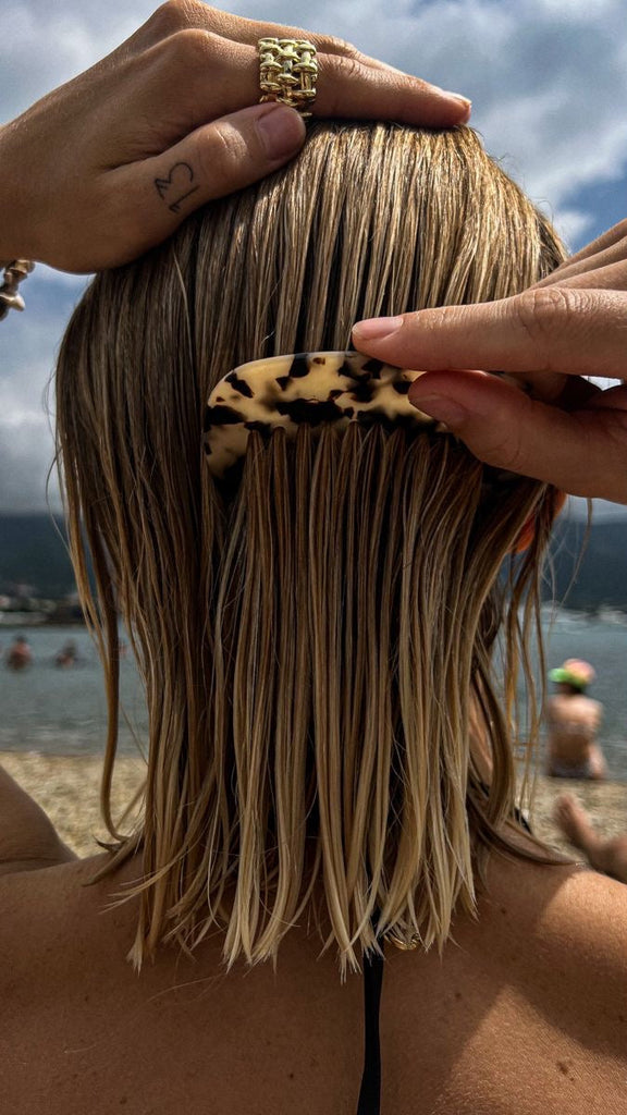 Perché in estate dovresti cambiare la tua haircare routine